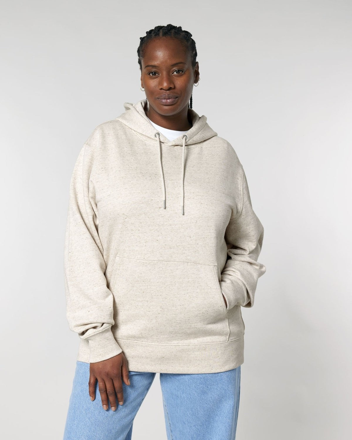 STSU177_C147_Front_Main_Studio_5.jpg