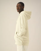 STSU177_C155_Front_Main_Studio_3.jpg