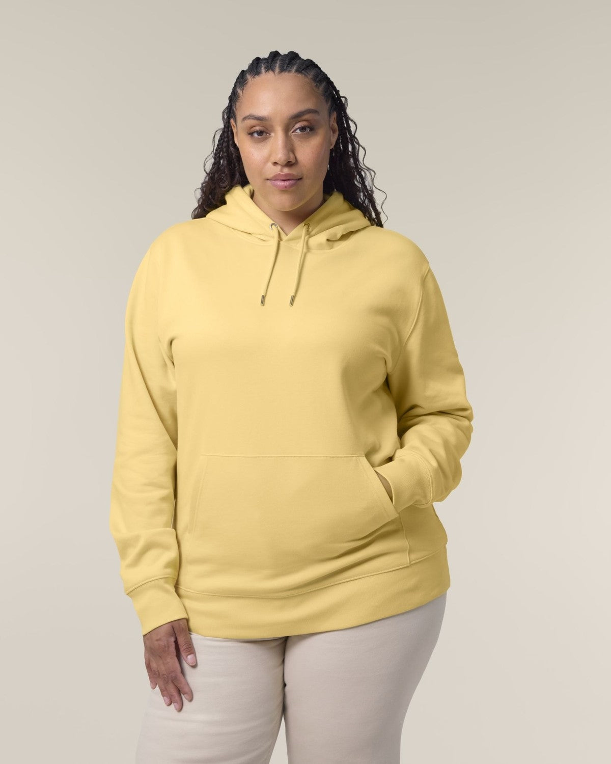 STSU177_C356_Front_Main_Studio_5.jpg