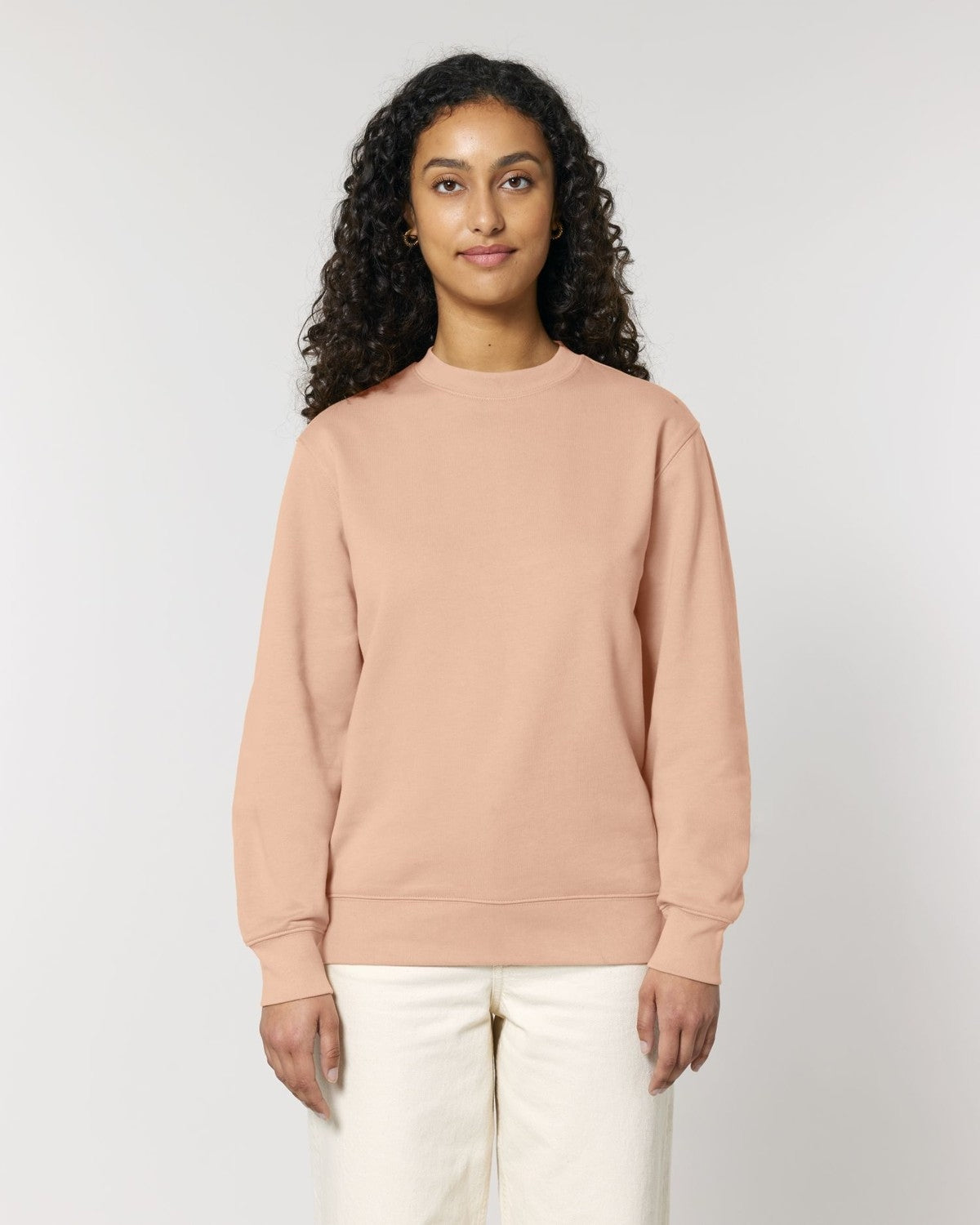 STSU178_C101_Front_Main_Studio_6.jpg