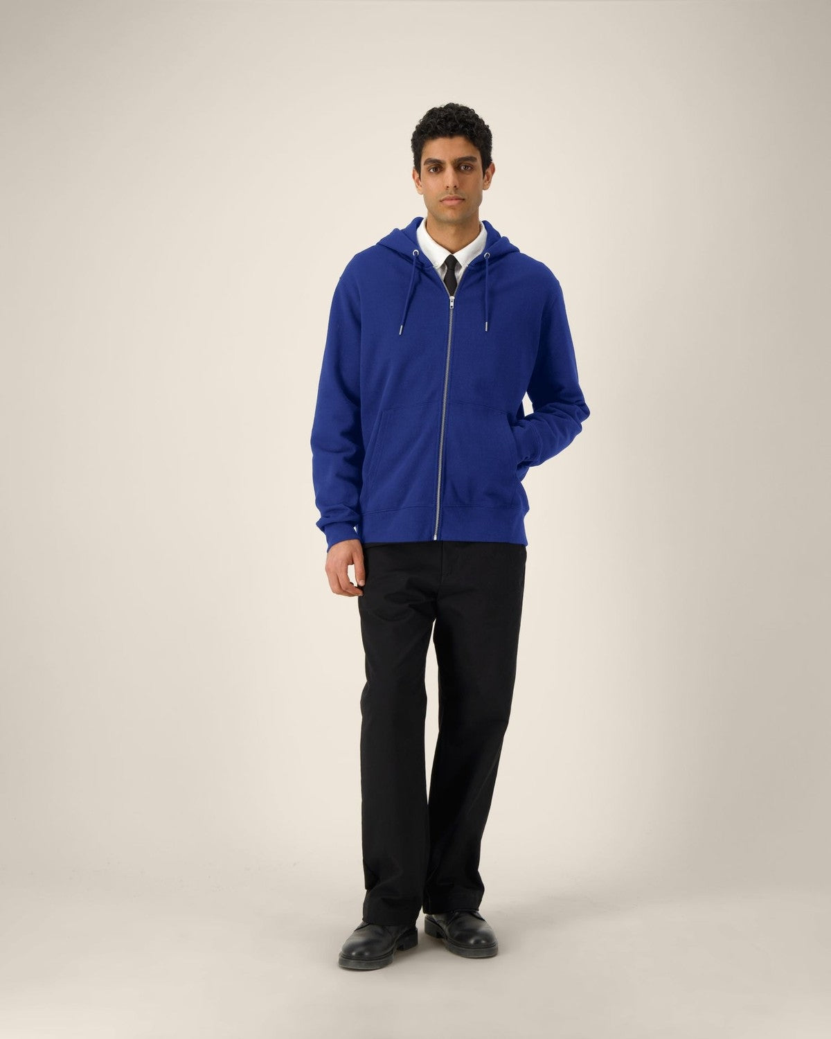 STSU179_C088_Front_Businesswear_Studio_10.jpg