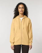 STSU179_C142_Front_Main_Studio_6.jpg