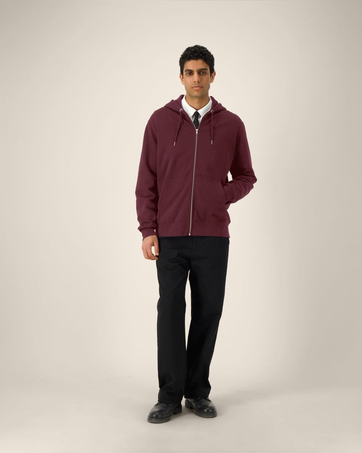 STSU179_C244_Front_Businesswear_Studio_10.jpg