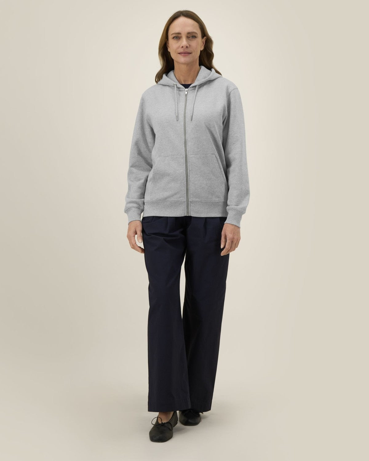 STSU179_C250_Front_Businesswear_Studio_5.jpg