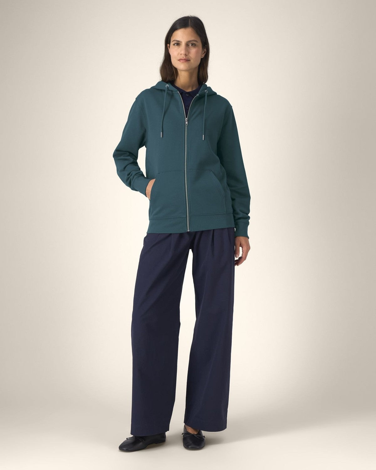 STSU179_C702_Front_Businesswear_Studio_5.jpg