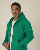 STSU205_C137_Front_Detail_Studio_10.jpg