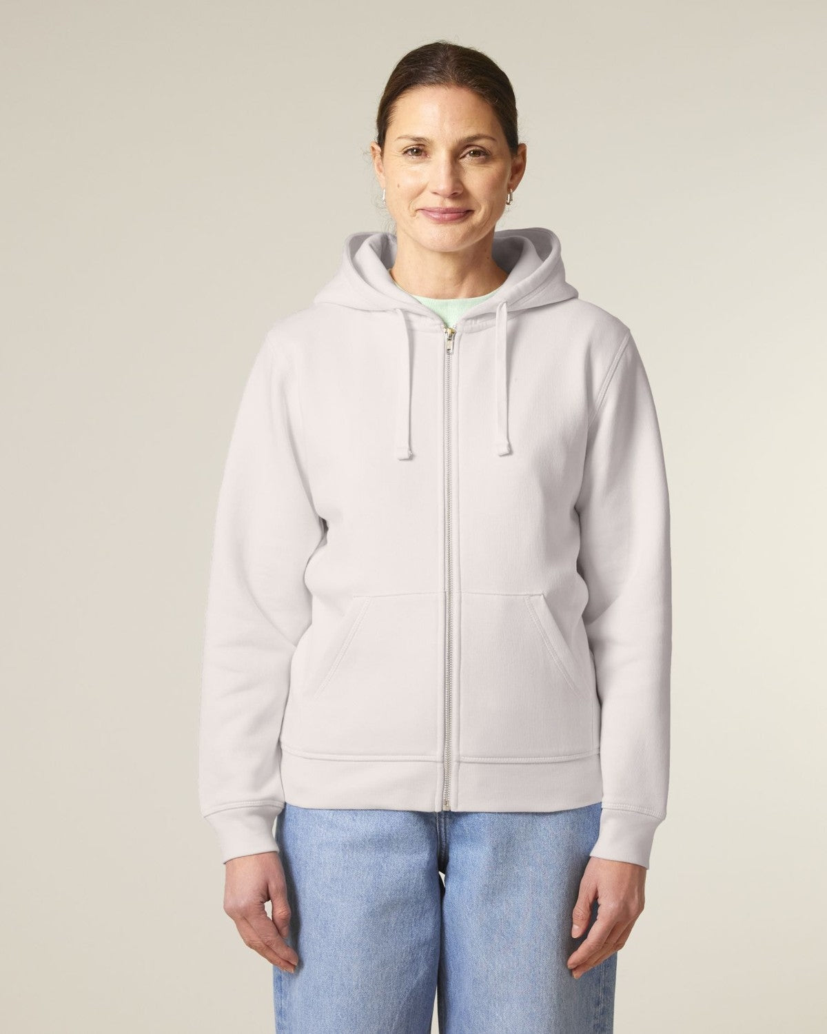 STSU205_C504_Front_Main_Studio_6.jpg