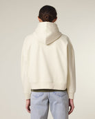 STSW213_C054_Back_Main_Studio_5.jpg