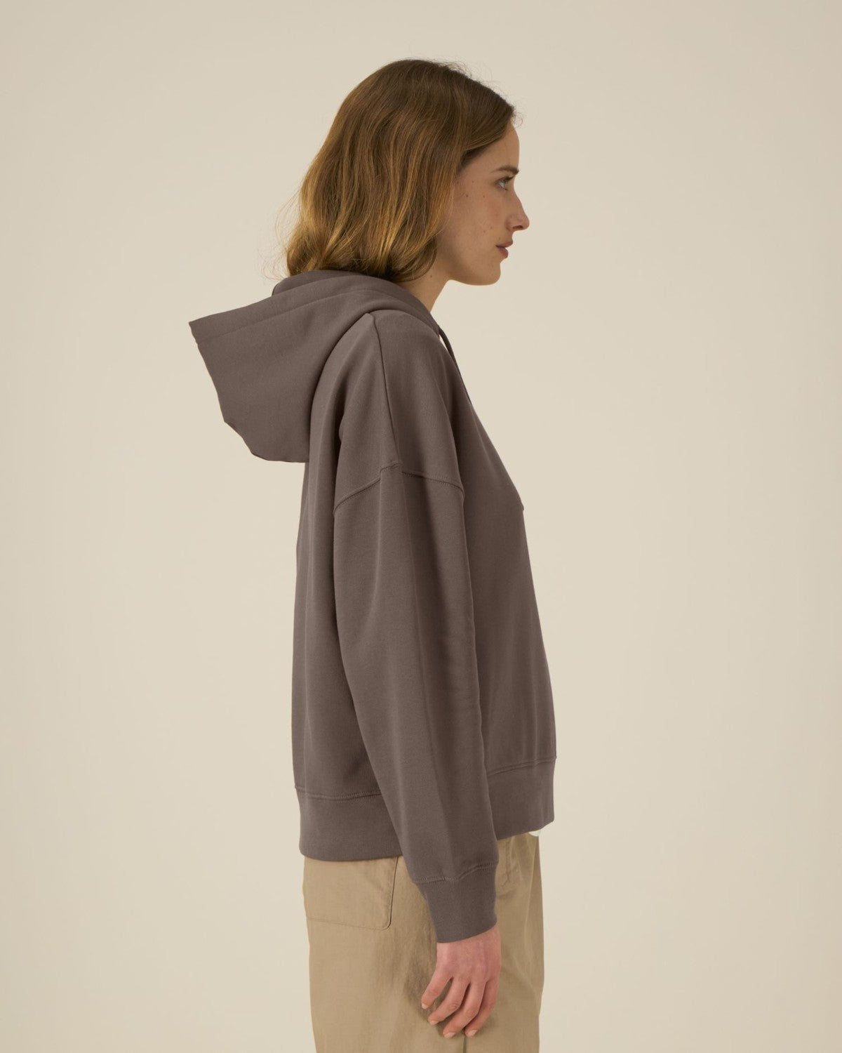 STSW213_C135_Front_Main_Studio_9.jpg