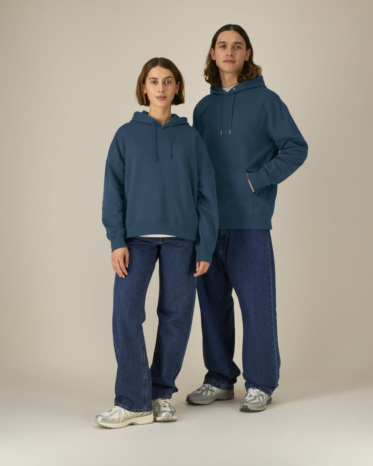 STSW213_C136_Front_Main_Duo_10.jpg