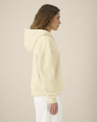 STSW213_C155_Front_Main_Studio_9.jpg