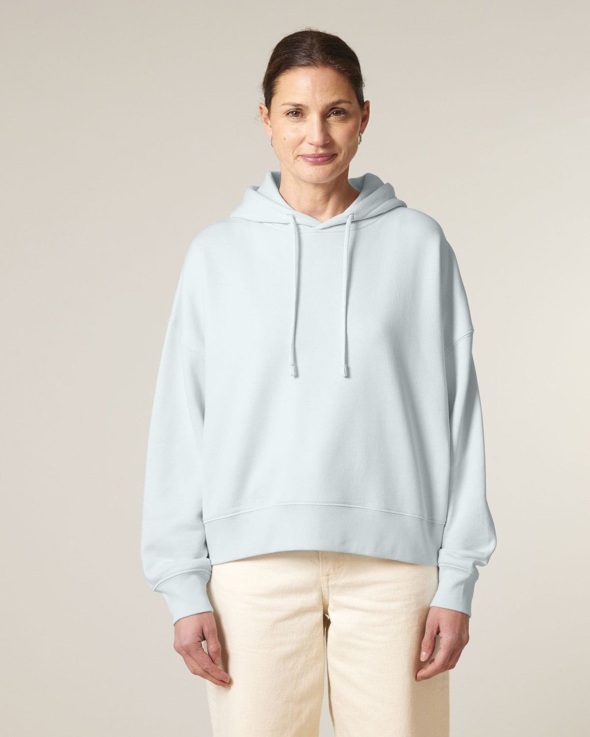 STSW213_C728_Front_Main_Studio_6.jpg