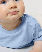 STTB918_C149_Front_Detail_Studio_5.jpg