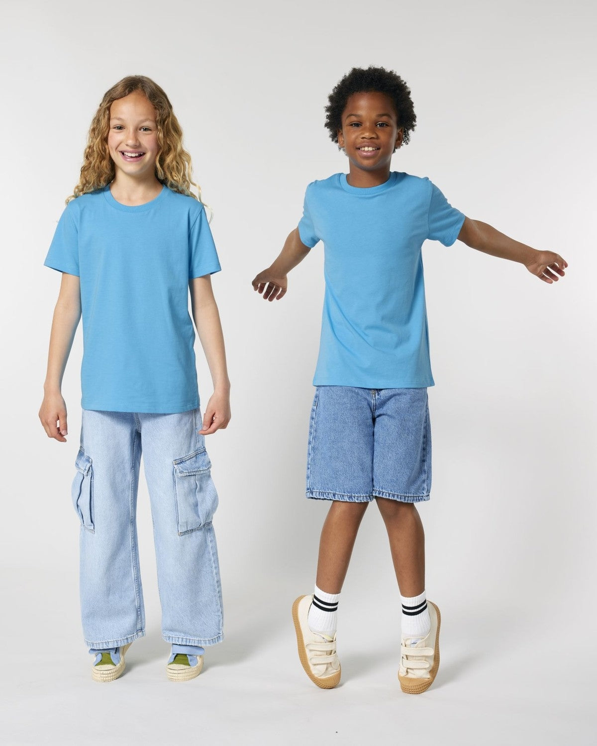STTK184_C145_Front_Main_Duo_0.jpg
