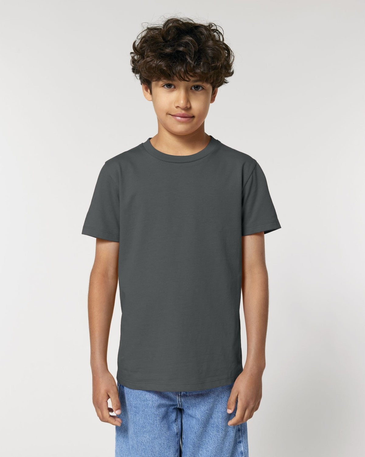STTK184_C253_Front_Main_Studio_1.jpg