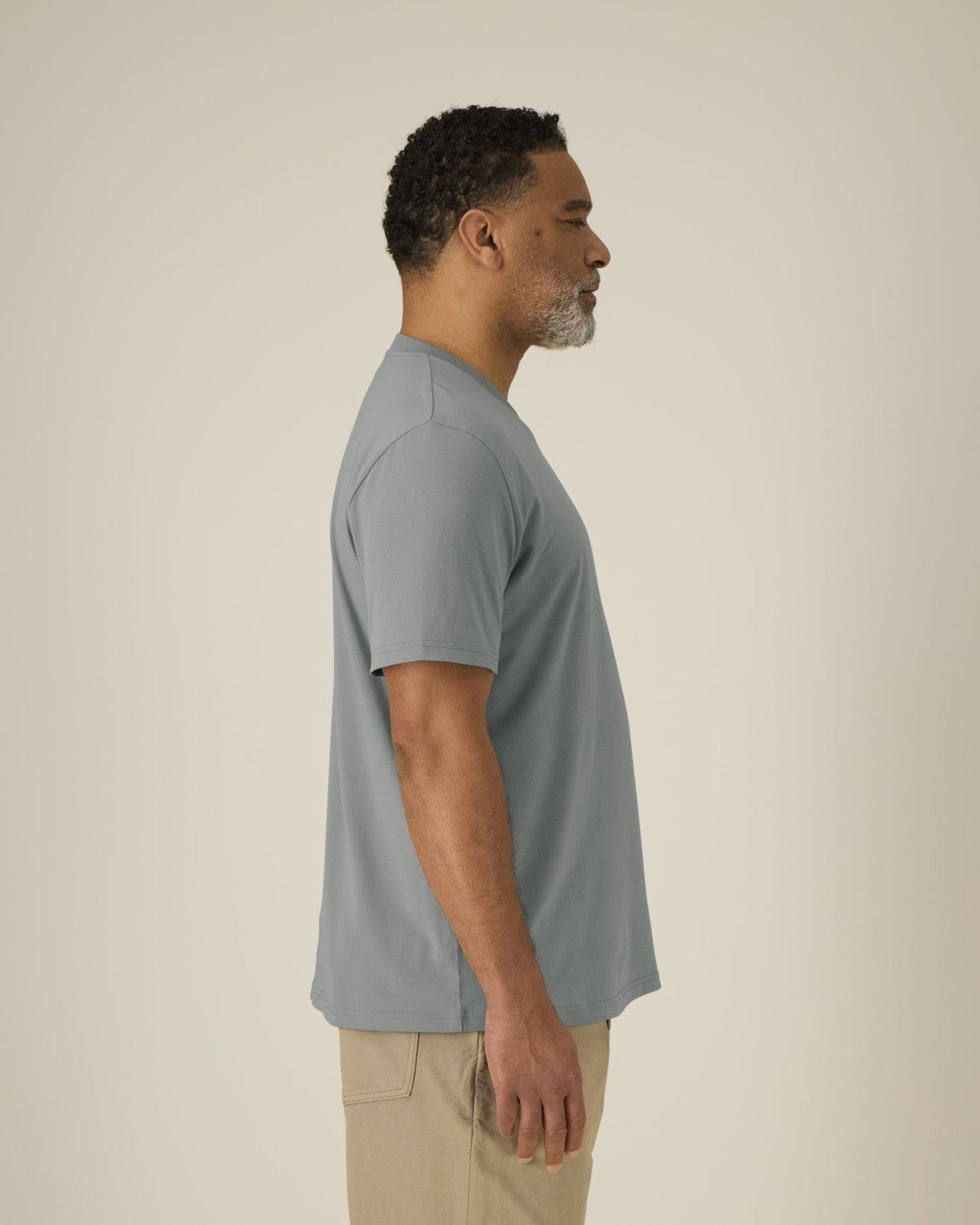 STTU169_C138_Front_Main_Studio_4.jpg