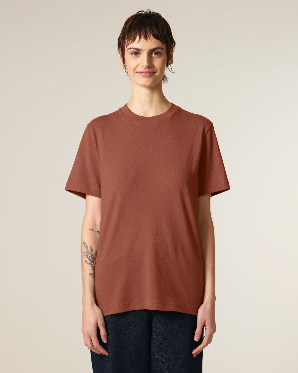STTU171_C730_Front_Main_Studio_6.jpg