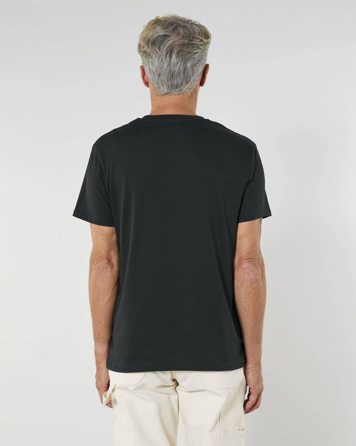 STTU758_C002_Back_Main_Studio_0.jpg