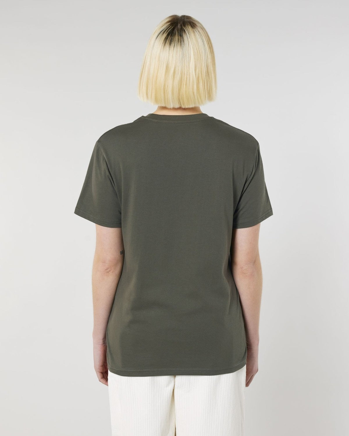 STTU758_C223_Back_Main_Studio_5.jpg