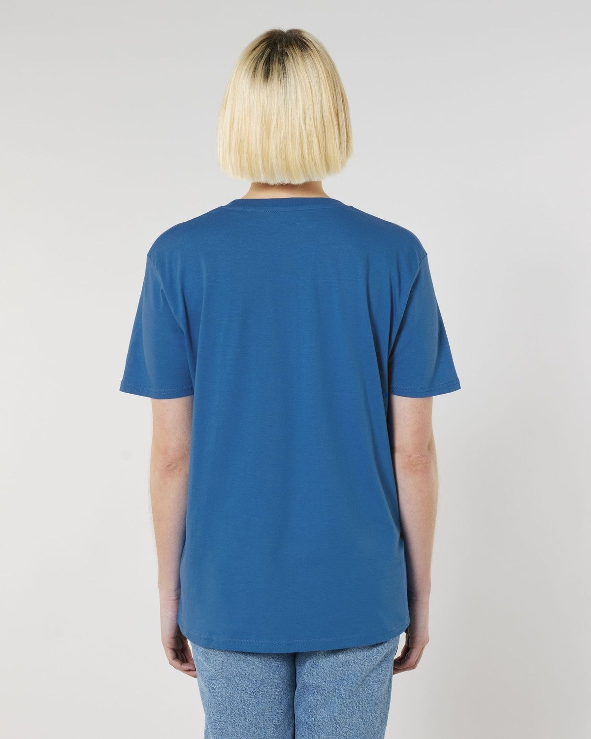 STTU758_C230_Back_Main_Studio_5.jpg
