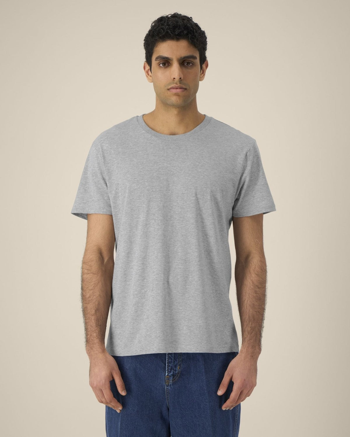 STTU758_C250_Front_Main_Studio_1.jpg