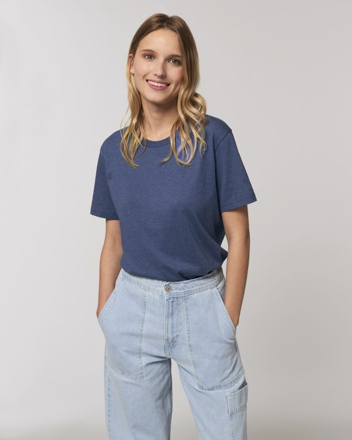 STTU758_C658_Front_Main_Studio_5.jpg