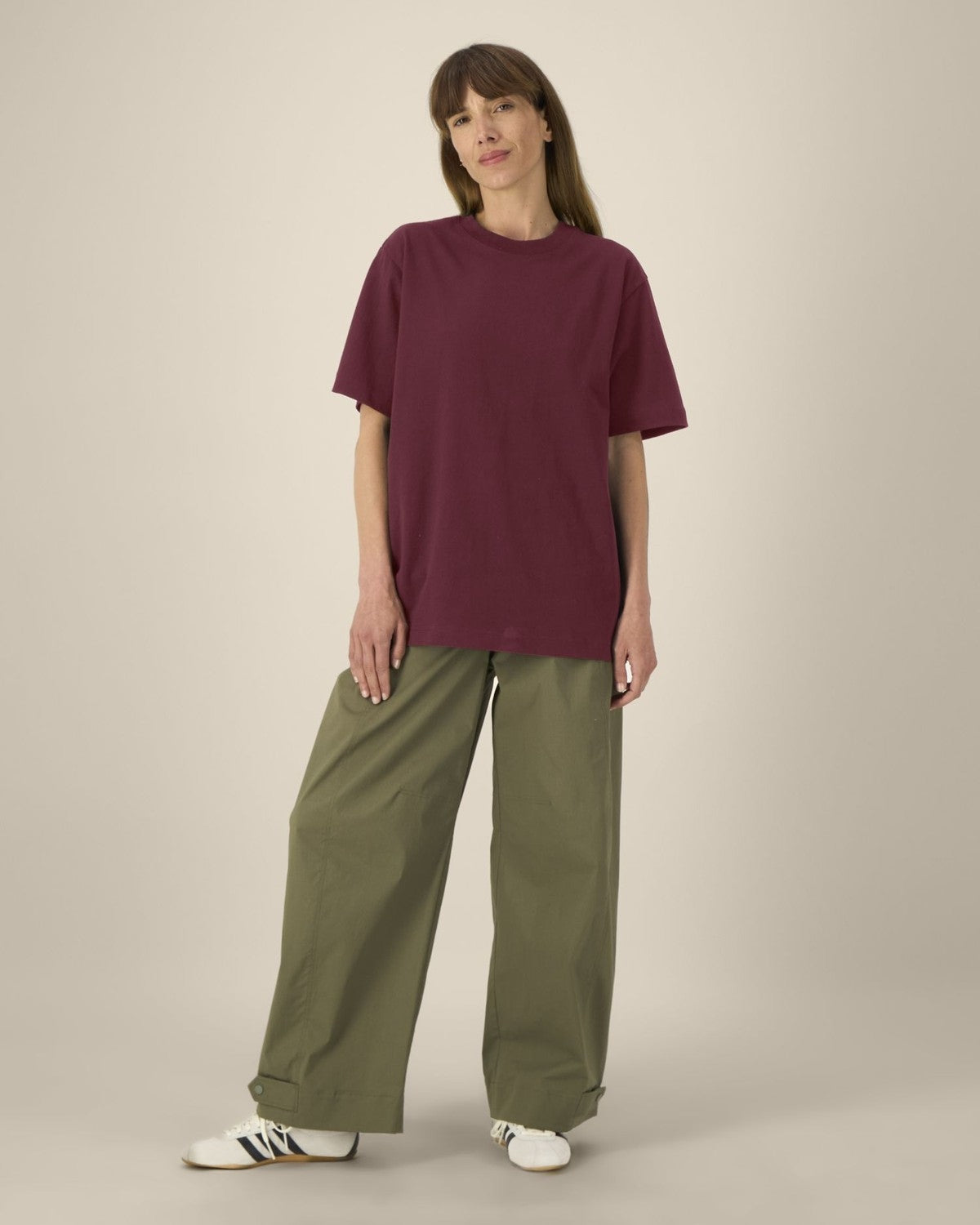 STTU788_C244_Front_Main_Studio_5.jpg