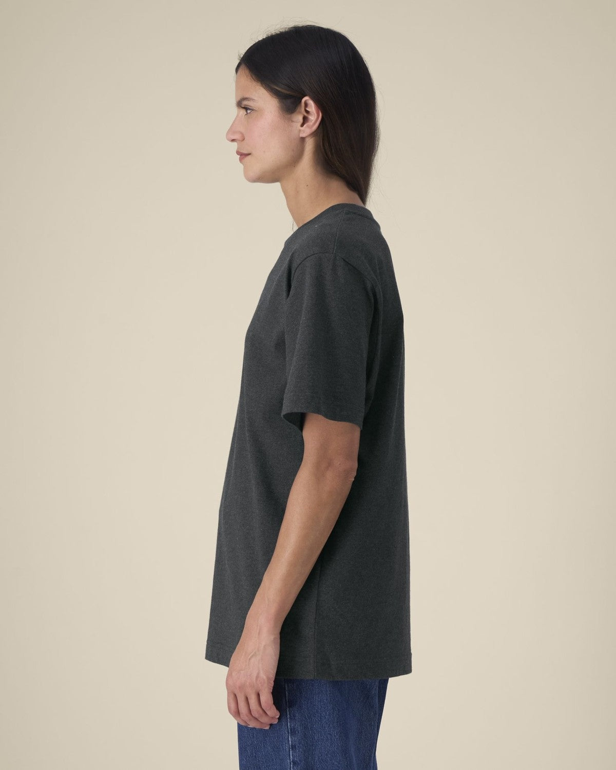 STTU788_C651_Front_Main_Studio_8.jpg
