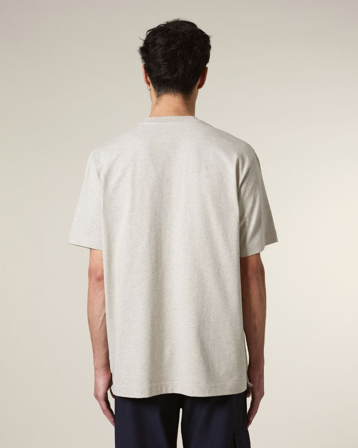 STTU788_C731_Back_Main_Studio_0.jpg