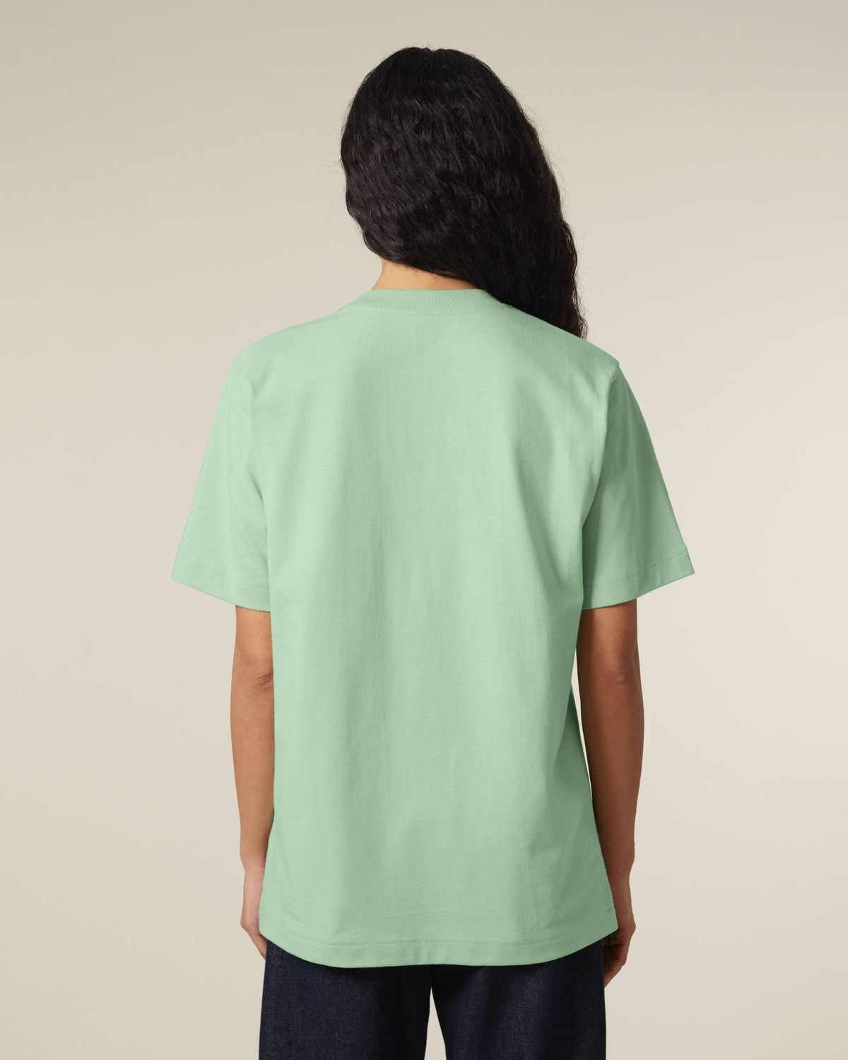 STTU788_C735_Back_Main_Studio_5.jpg