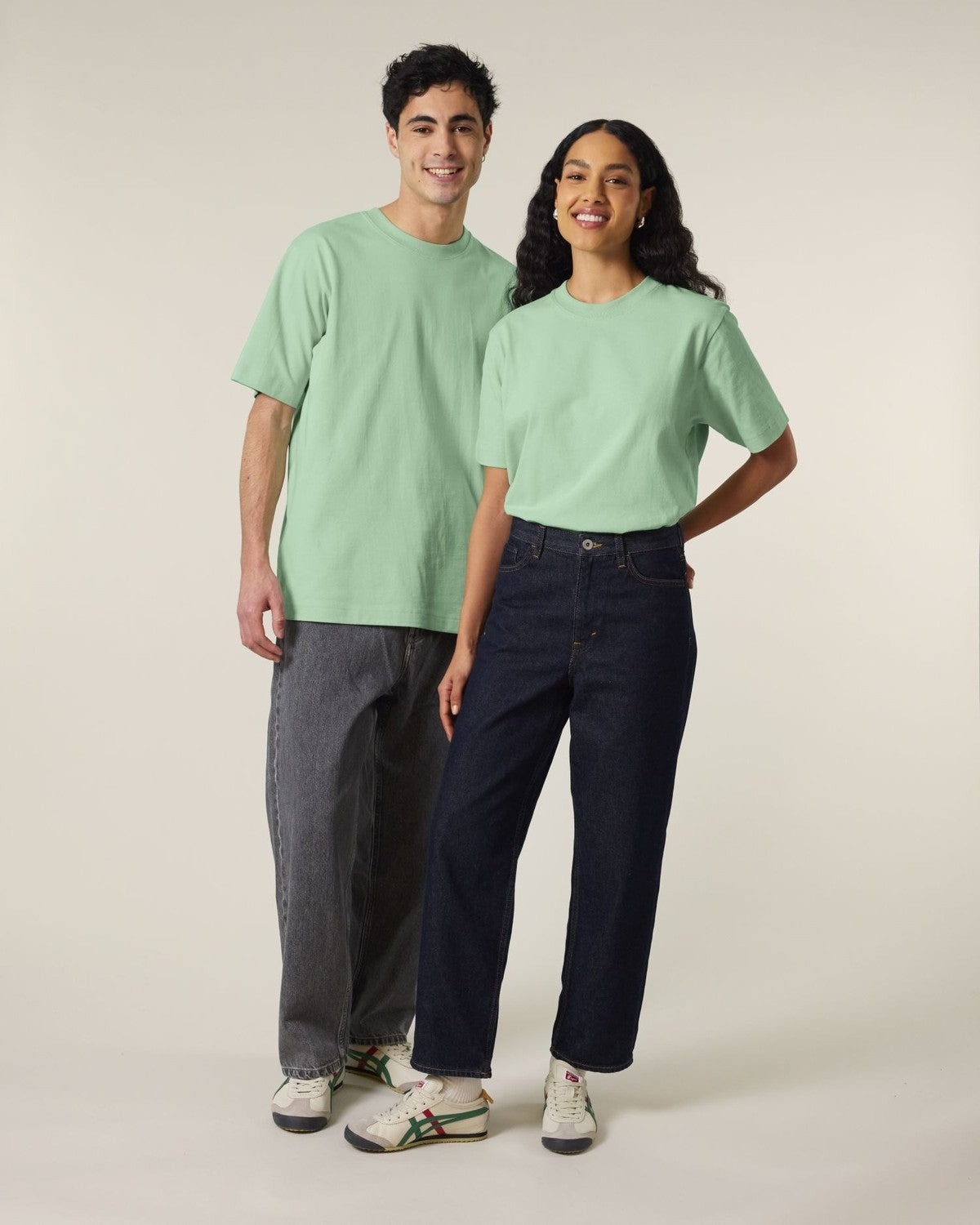 STTU788_C735_Front_Main_Duo_0.jpg