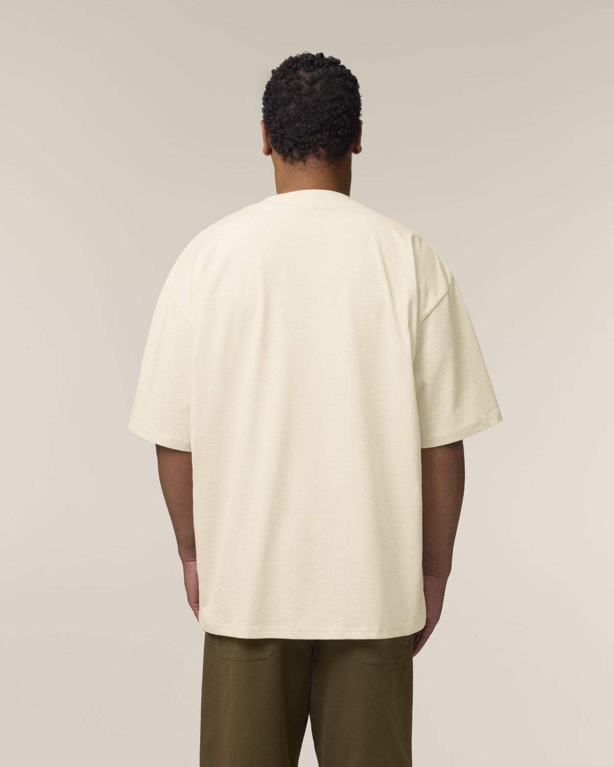 STTU959_C361_Back_Main_Studio_0.jpg