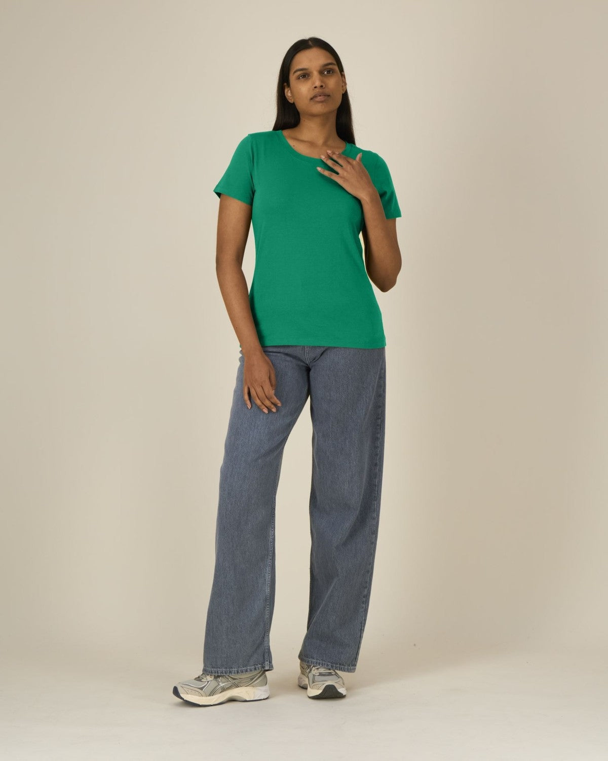 STTW079_C137_Front_Main_Studio_5.jpg