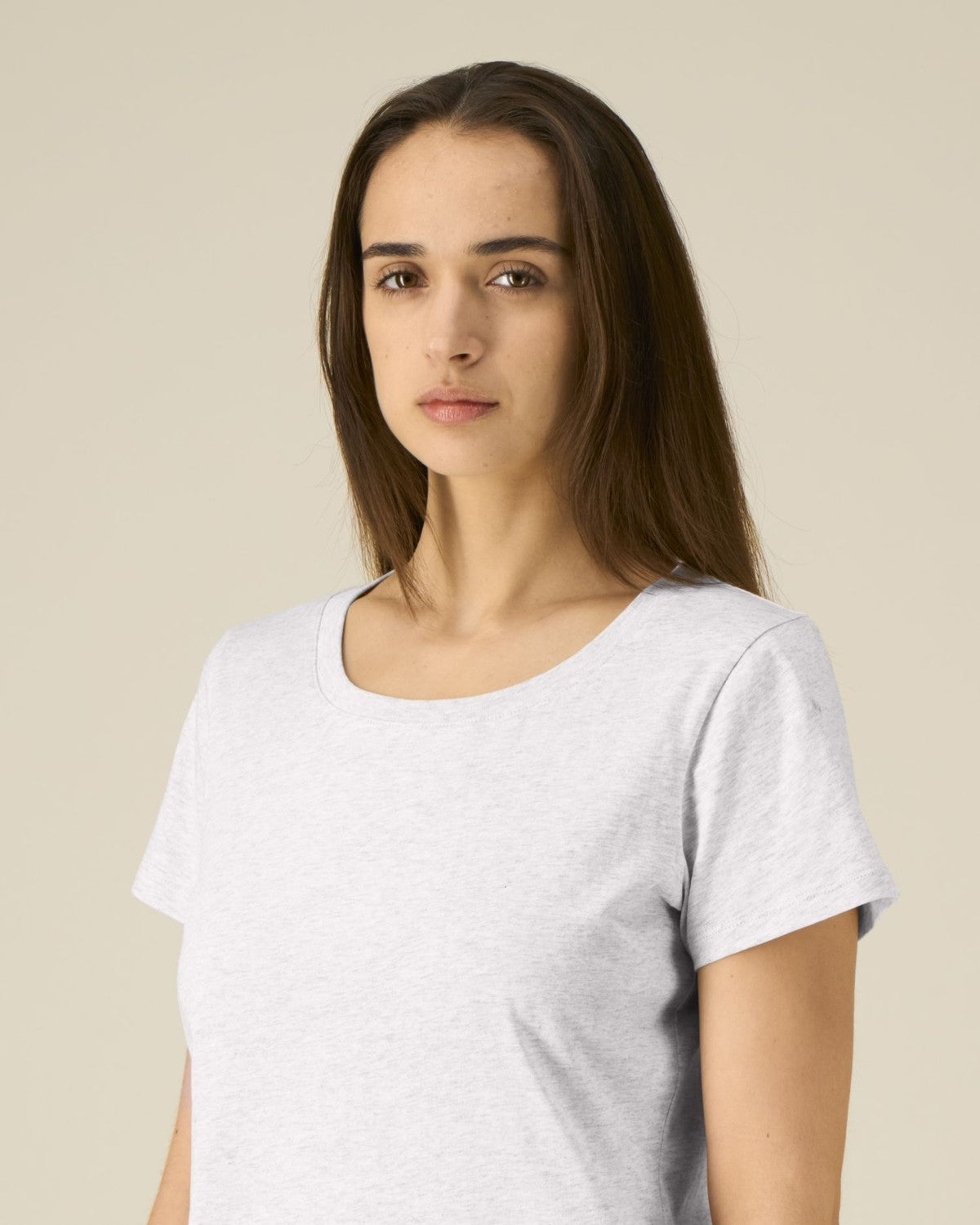 STTW079_C146_Front_Detail_Studio_1.jpg