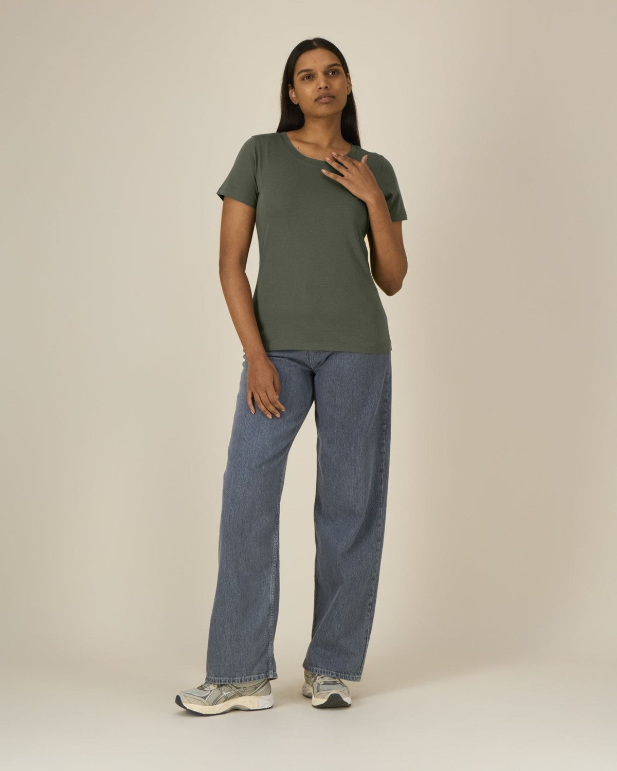 STTW079_C223_Front_Main_Studio_5.jpg