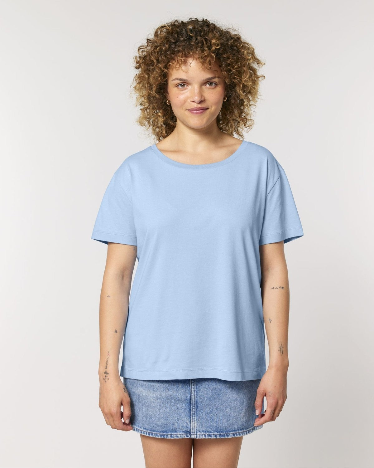 STTW173_C149_Front_Main_Studio_6.jpg