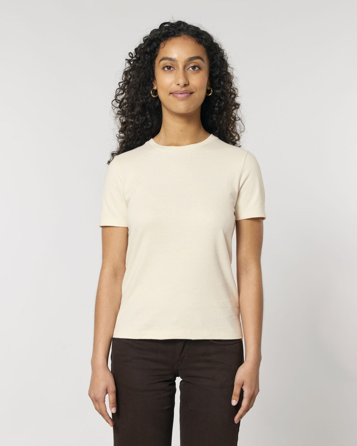 STTW174_C054_Front_Main_Studio_6.jpg
